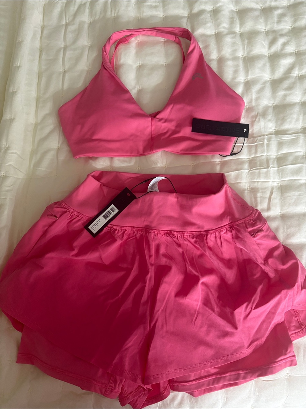 Oner Active double layered shorts/sports bra